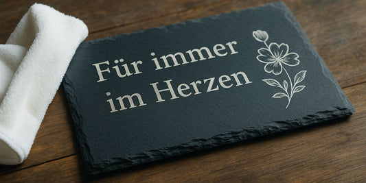 Pflege & Reinigung gravierter Schiefertafeln